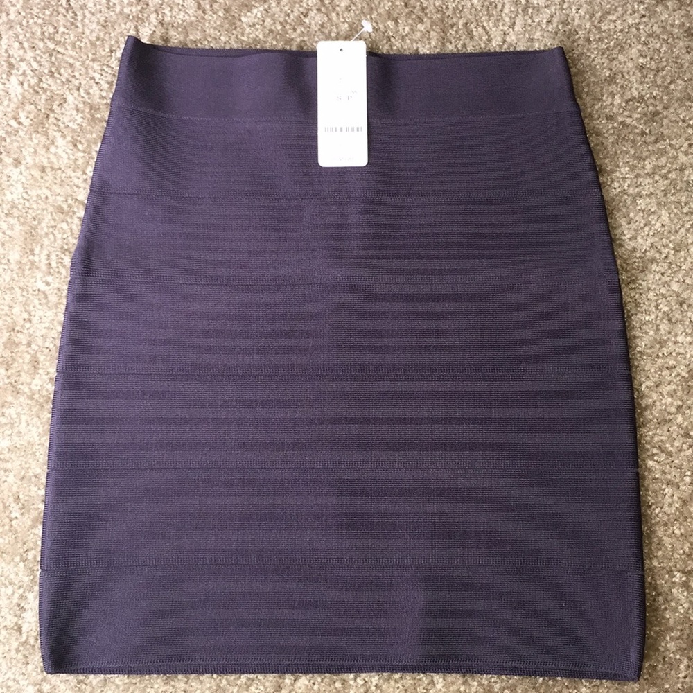 NWT bebe Bandage Skirt!